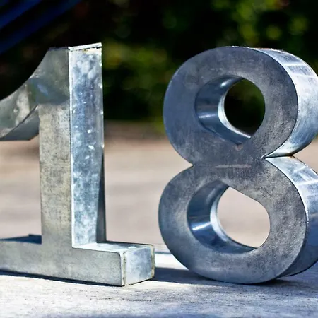 Nonna Giulina 3* カスタニョーレ・デッレ・ランツェ