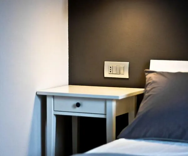 Nonna Giulina ゲストハウス カスタニョーレ・デッレ・ランツェ