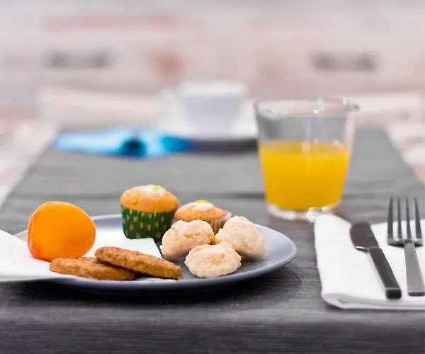 ゲストハウス Nonna Giulina 3*